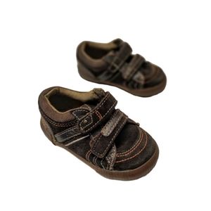 Stride Rite 4 Velcro Sneakers